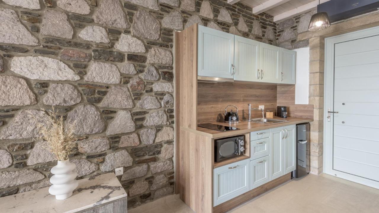 Thea Sunset Suites Mytakas 외부 사진